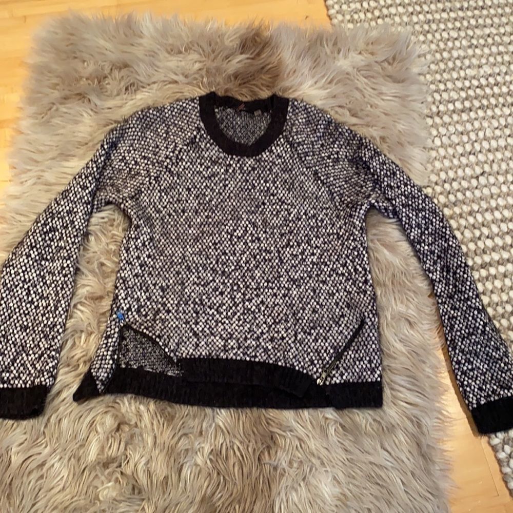 Dex 1965 sweater